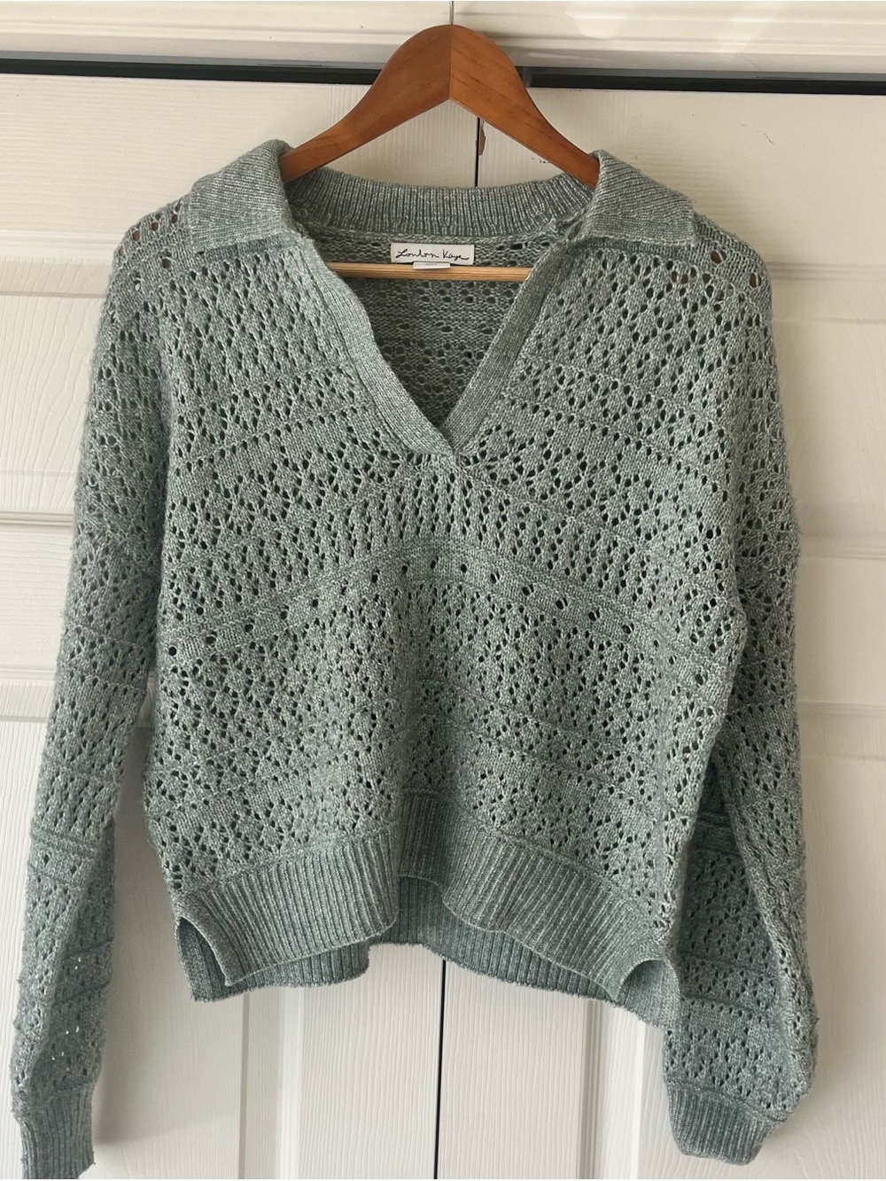 London Kaye Sage Green Open-Knit V-Neck Eyelet/Crochet Sweater Size L